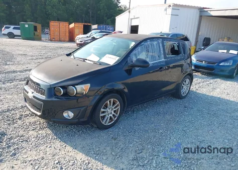 2016 Chevrolet Sonic Lt Auto z USA, uszkodzony, nr VIN 1G1JC6SH5G4117845